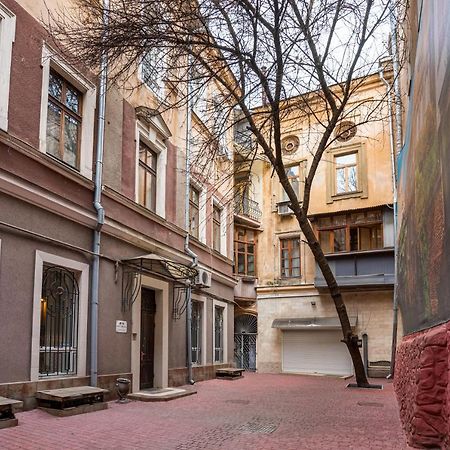 Grecheskaya Street Art Apartment Odessa Exterior foto
