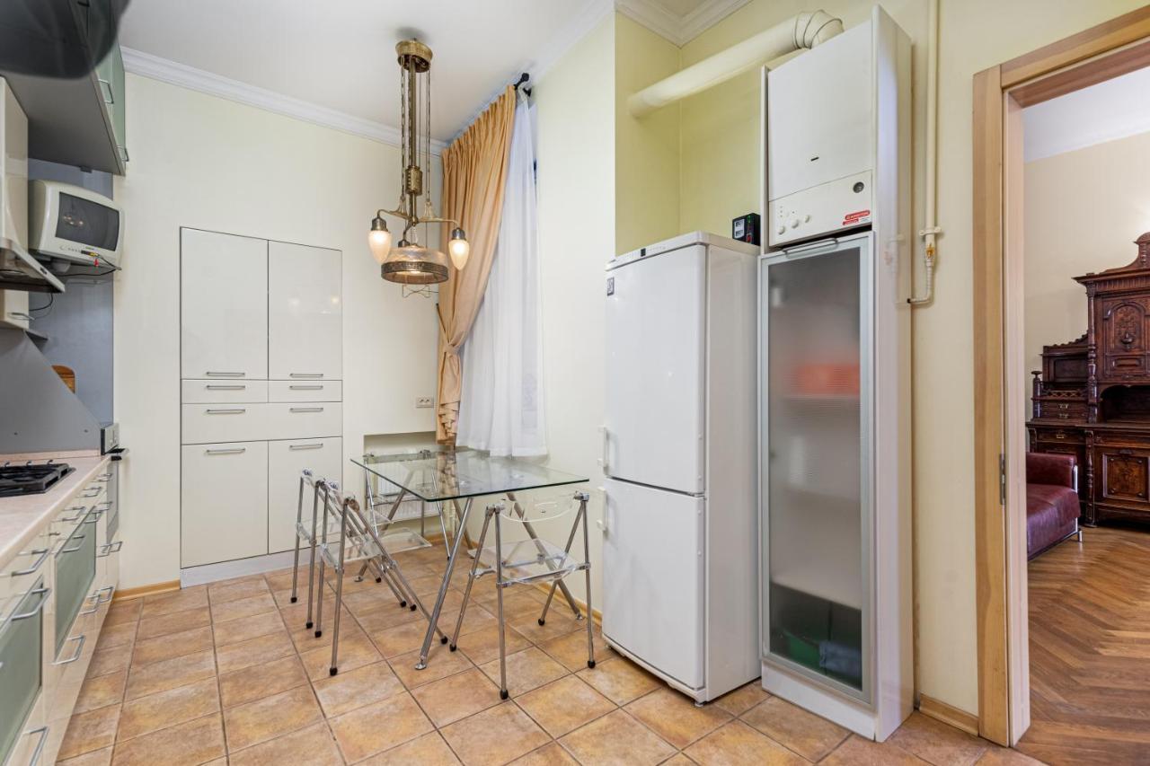 Grecheskaya Street Art Apartment Odessa Exterior foto